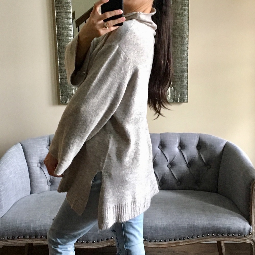 ✨Last ✨ Oversized Tunic/Sweater - Picture 8 of 8